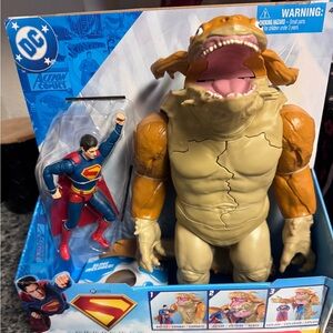 DC Comics Superman and Kaiju Figure Set - Blue, Red, Tan